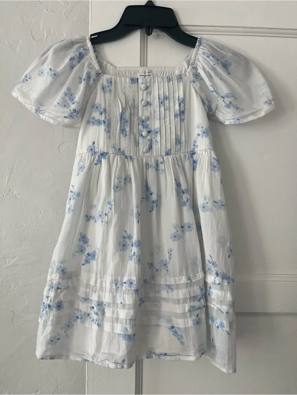 Abercrombie and fitch Girls White and Light Blue Floral Summer Dress